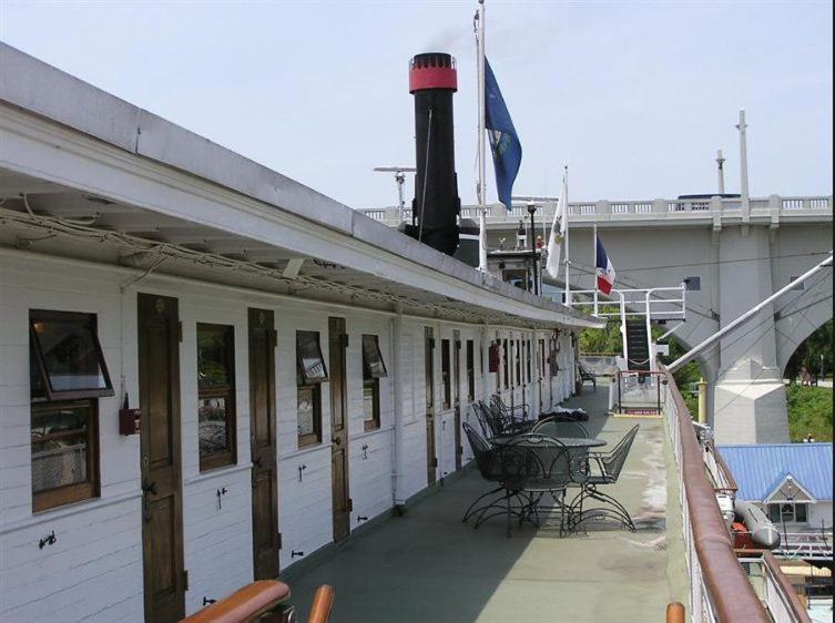 Delta Queen Hotel Chattanooga Exterior photo